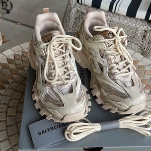 Balenciaga Sneaker-